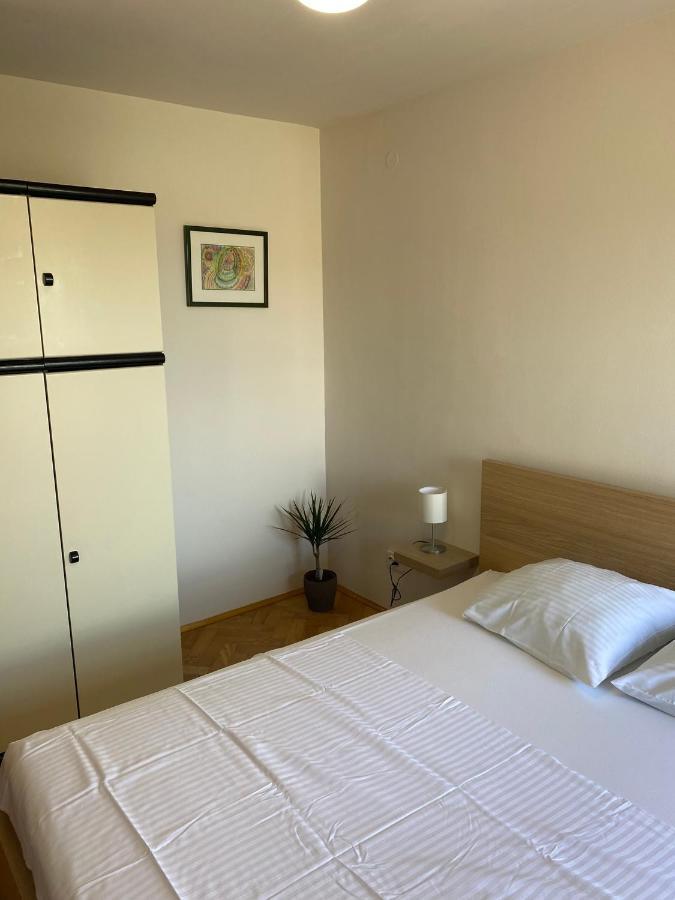 Apartment Ivan วานตาชิชี ภายนอก รูปภาพ